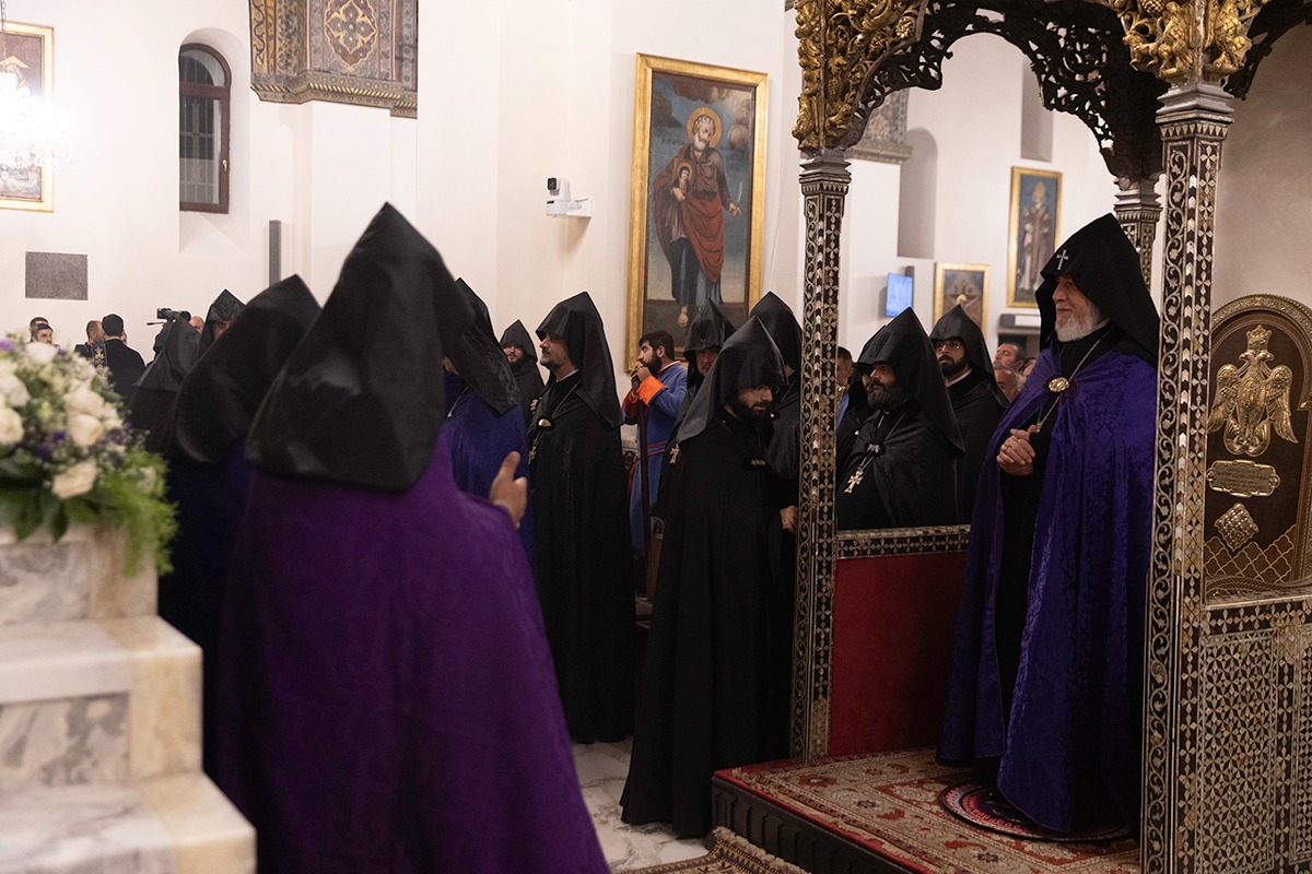 Կ. Պոլսի Հայոց Պատրիարքը Մայր Տաճարում մատուցեց Սուրբ Պատարագ (Նկարներ) 19 Sahak Patarag 8