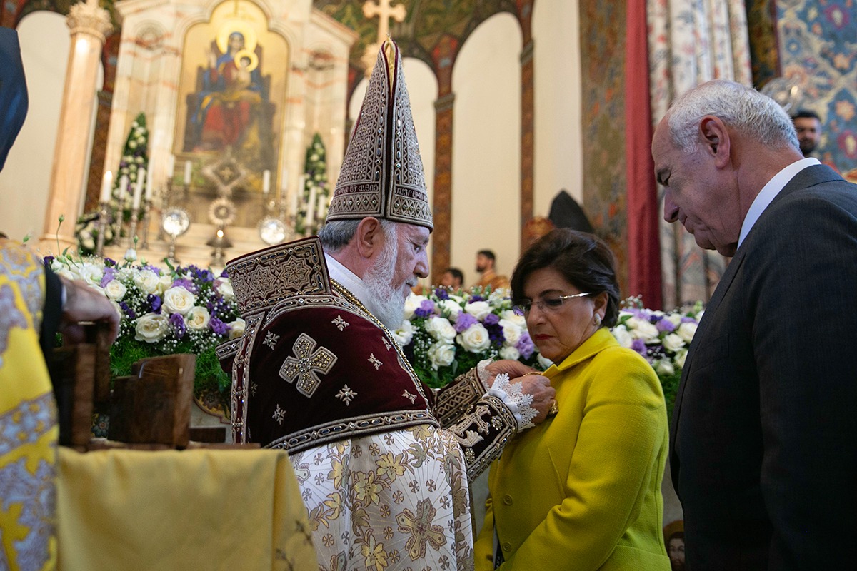 Տեղի ունեցավ Մայր Տաճարի վերաօծման արարողությունը և մատուցվեց Հայրապետական Սուրբ Պատարագ (նկարներ) 25 Tachari otsum 14