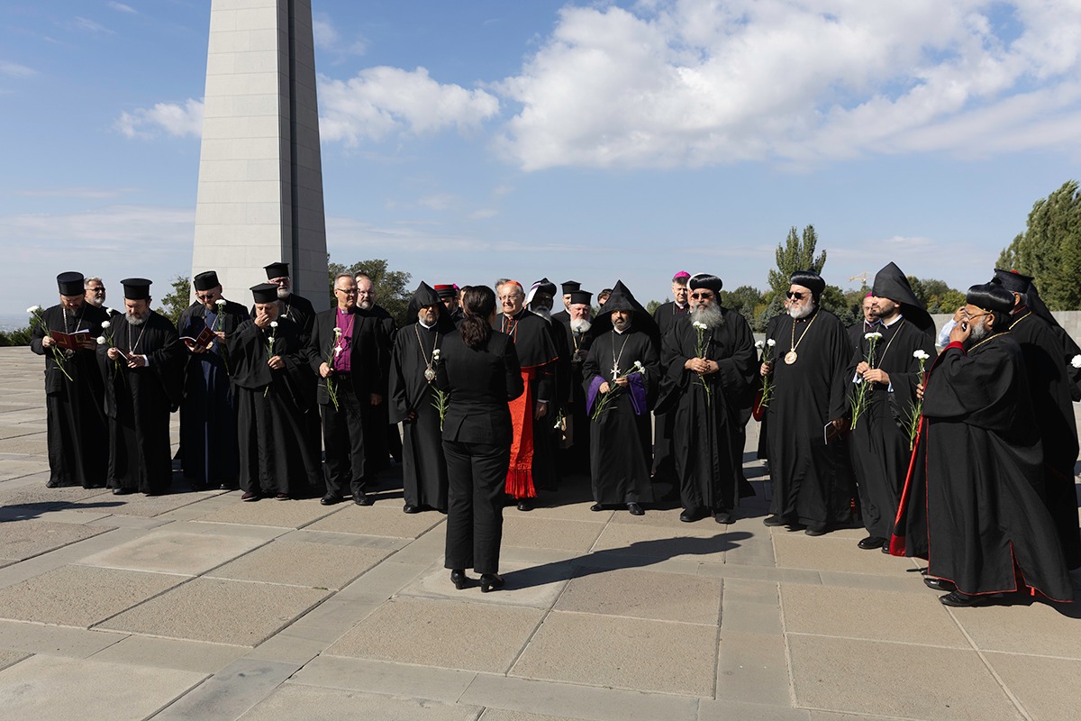 Tsiternakaberd aghotq 1