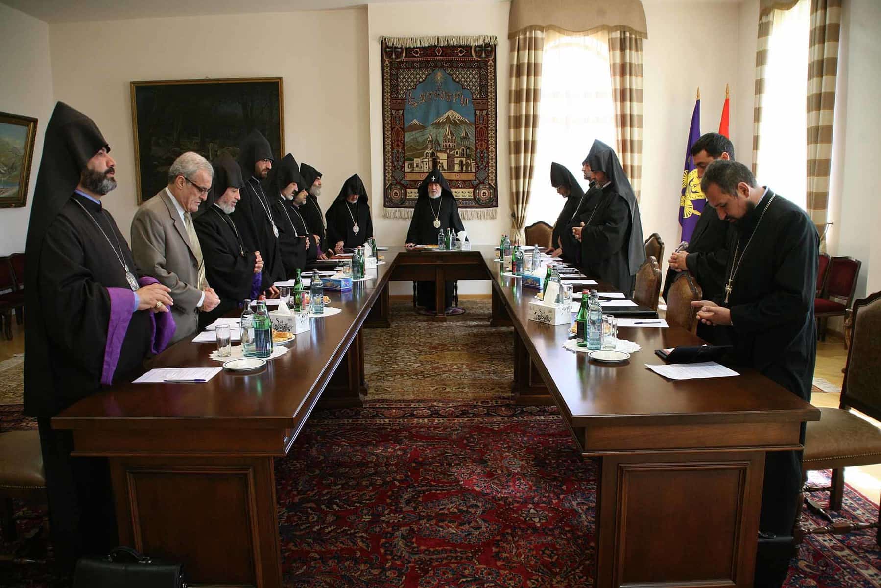 Գերագույն հոգևոր խորհրդի ժողով Մայր Աթոռ Սուրբ Էջմիածնում 11 GHX joghov