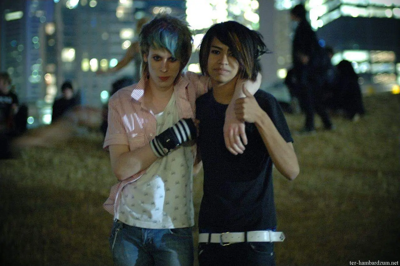 Emo 2
