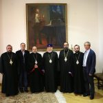 Ամենայն Հայոց Կաթողիկոսն ընդունեց Միջազգային խորհրդակցության մասնակիցներին 12 handipum