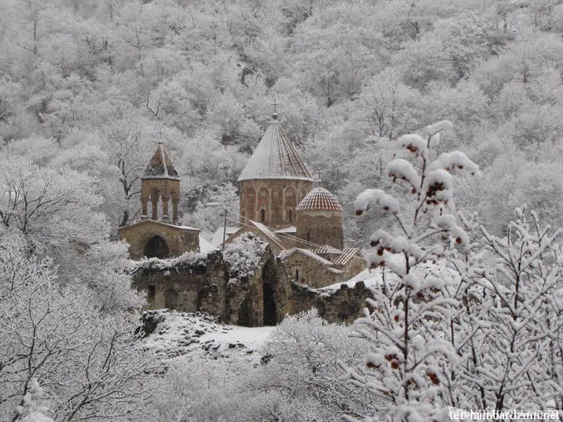 Dadivank monastery 01