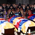 Ամենայան Հայոց Կաթողիոկսի խոսքը ԼՂՀ ռազմաօդային ուժերի կործանված ուղղաթիռի զոհված անձնակազմի հոգեհանգստյան արարողության առիթով 15 Hogehangist odachu