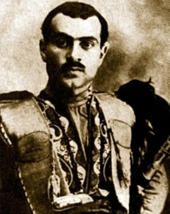 Garegin Njdeh