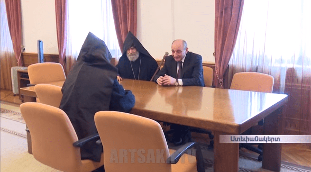 Նախագահ Բակո Սահակյանի հանդիպումը Հայ Առաքելական եկեղեցու Թեհրանի թեմի առաջնորդի հետ 11 Bako handipum