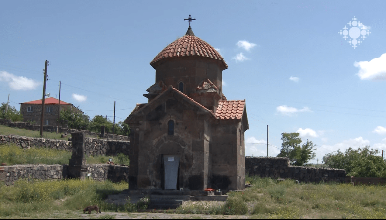 Վերականգնվում են Աշտարակի Սուրբ Կարմրավոր եկեղեցու որմնանկարները 11 Karmravor