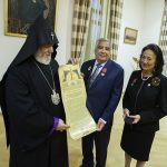 Ամենայն Հայոց Կաթողիկոսը «Ս. Գրիգոր Լուսավորիչ» շքանշանով պարգևատրեց Էդվարդ և Ժանեթ Մարտիկյաններին (նկարներ) 19 28 2 8
