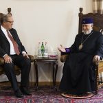 Ամենայն Հայոց Կաթողիկոսն ընդունեց Մալթայի Ինքնիշխան Մարտական Ուխտի իշխան և մեծ վարպետ Ֆրա Մեթյու Ֆեստինգին 23 23 1