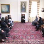 Ամենայն Հայոց Կաթողիկոսը հանդիպեց զոհված զինծառայողների մայրերի և այրիների հետ 13 19 Mothers