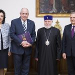 Ամենայն Հայոց Կաթողիկոսն ընդունեց Հունաստանի և Կիպրոսի պատվիրակություններին 20 14 5