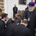 Ամենայն Հայոց Կաթողիկոսն ընդունեց նորաօծ քահանաներին (նկարներ) 25 GRIG5962 copy