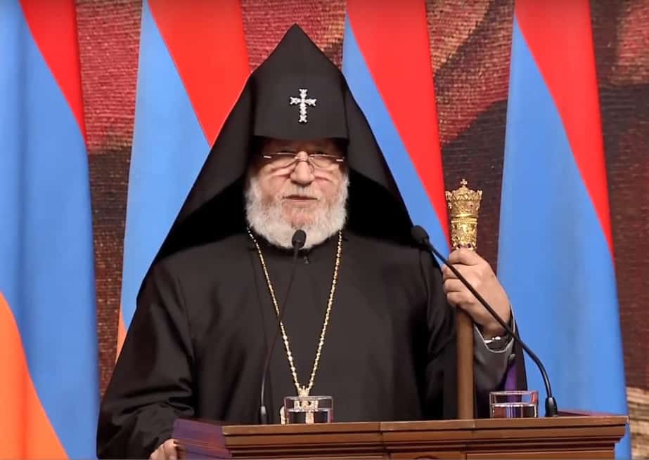 Ամենայն Հայոց Կաթողիկոսը մասնակցեց ՀՀ Նախագահի երդմնակալության արարողությանը 11 Garegin b erd