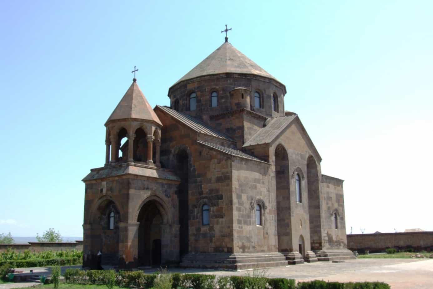 Այս տարի կնշվի Սուրբ Հռիփսիմե վանքի հիմնադրման 1400-ամյա հոբելյանը 11 17 1 1