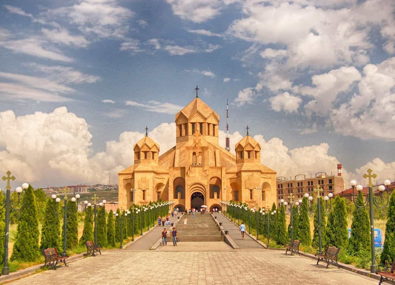 Երևանի Ս. Գրիգոր Լուսավորիչ մայր եկեղեցի կտարվեն Լուսավորչի մասունքները 11 Grigor Lusavorich mayr ekegheci