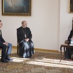 Ամենայն Հայոց Կաթողիկոսն ընդունեց հայ-գերմանական ֆորումի նախագահին (նկարներ) 18 25 2 3