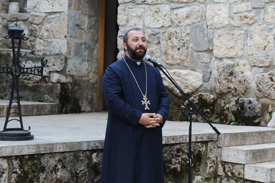 Սրբագրե՛ք Ձեր գրառումը. Ջավախքի Ընդհանուր Առաջնորդական Փոխանորդը՝ Ալեն Սիմոնյանին 11 Maghaqia amiryan 245
