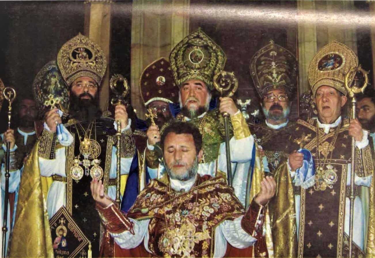 ԿԱԹՈՂԻԿՈՍԻ ԸՆՏՐՈՒԹՅԱՆ ԸՆԹԱՑԱԿԱՐԳԸ 1995 ԵՎ 1999 ԹՎԱԿԱՆՆԵՐԻՆ 11 katoghikosakan yntrutyun