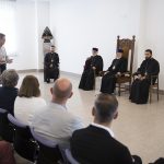 Ամենայն Հայոց Կաթողիկոսն ընդունեց «Վորլդ Վիժըն» միջազգային բարեգործական կազմակերպության պատվիրակությանը 13 18 2