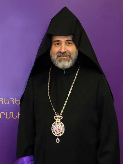 Ի՞նչ խնդիր ունի հայ երիտասարդը Հայաստանում և Սփյուռքում 1 Tatev eps 254
