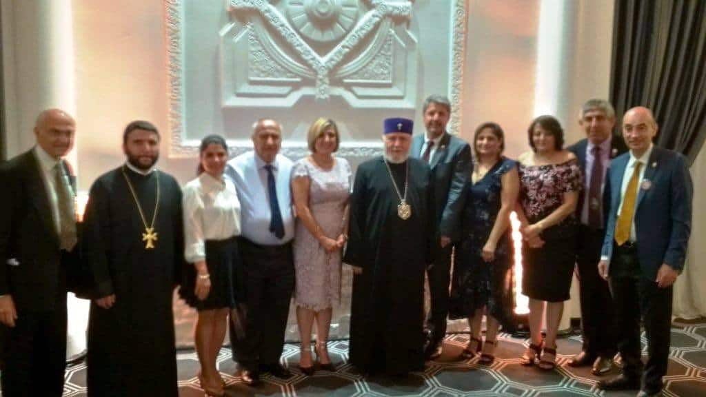 Պաշտոնական ընդունելություն Մելբուռնում ի պատիվ Ամենայն Հայոց Կաթողիկոսի 11 Avstraliya pashtonakan yndunelutyun