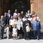 Ամենայն Հայոց Կաթողիկոսը հանդիպեց Հովհաննես Թումանյանի ժառանգներին (նկարներ) 13 13 1