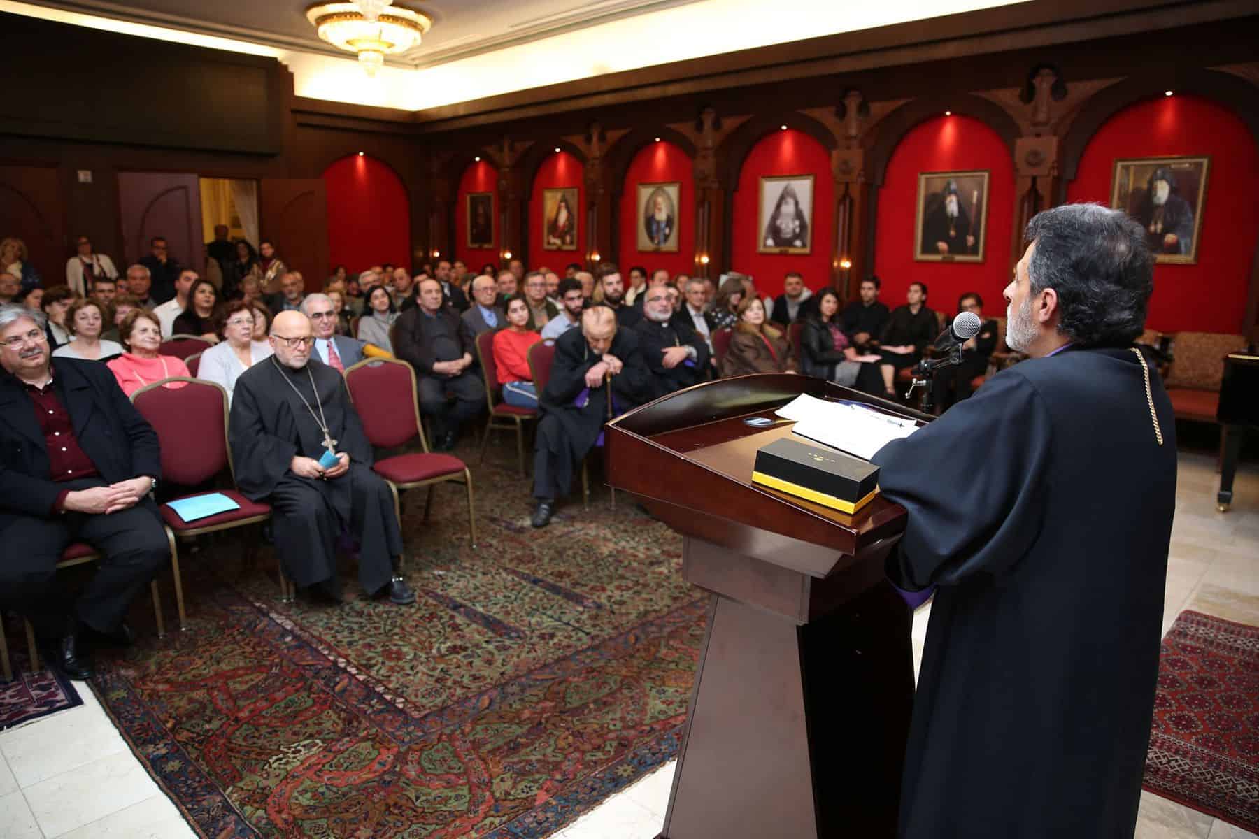 AMN Hovnan arkhepiskop 1