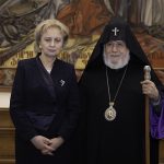 Ամենայն Հայոց Կաթողիկոսն ընդունեց Մոլդովայի Խորհրդարանի նախագահին (նկարներ) 12 24 3