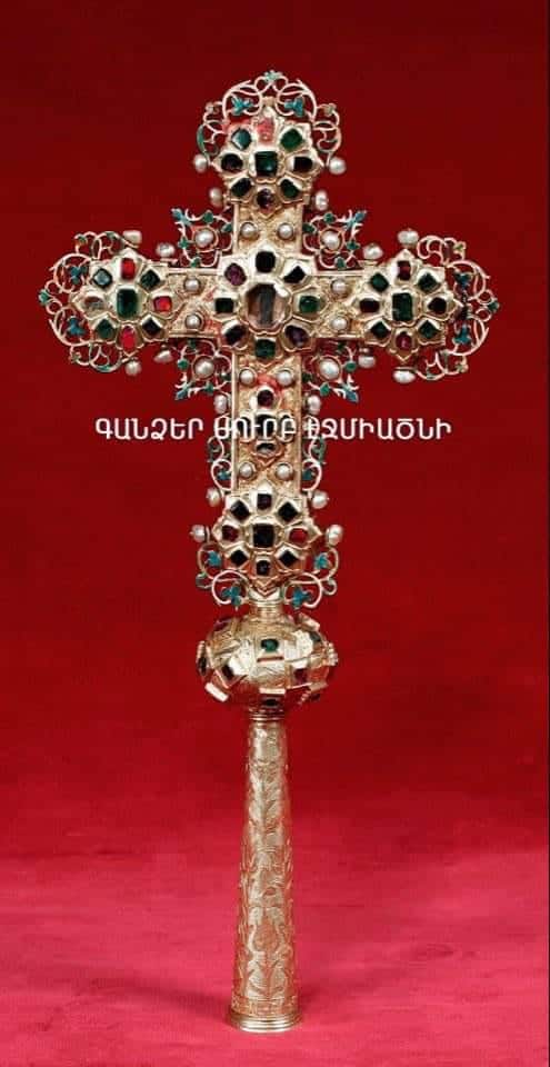 Սուրբ Հարության տոնին դուրս կբերվի Տիրոջ Կենաց փայտի մասունքով խաչը 11 Tiroj kenarar masunq