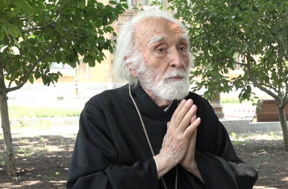 Ի Տեր ննջեց Տ. Եղիշե ավագ քահանա Սարգսյանը 11 Ter Eghishe qahana35