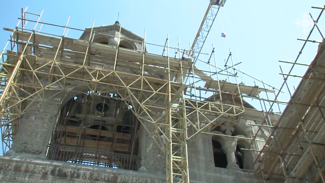 Ընթանում է Ս․ Էջմիածնի Մայր Տաճարի սալահատակի նորոգումը (տեսնայութ) 11 Tachar salahatak