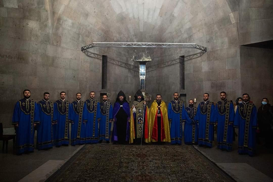 Մայր Աթոռում կատարվեց սարկավագների ընծայման կարգը (նկարներ) 11 20.05