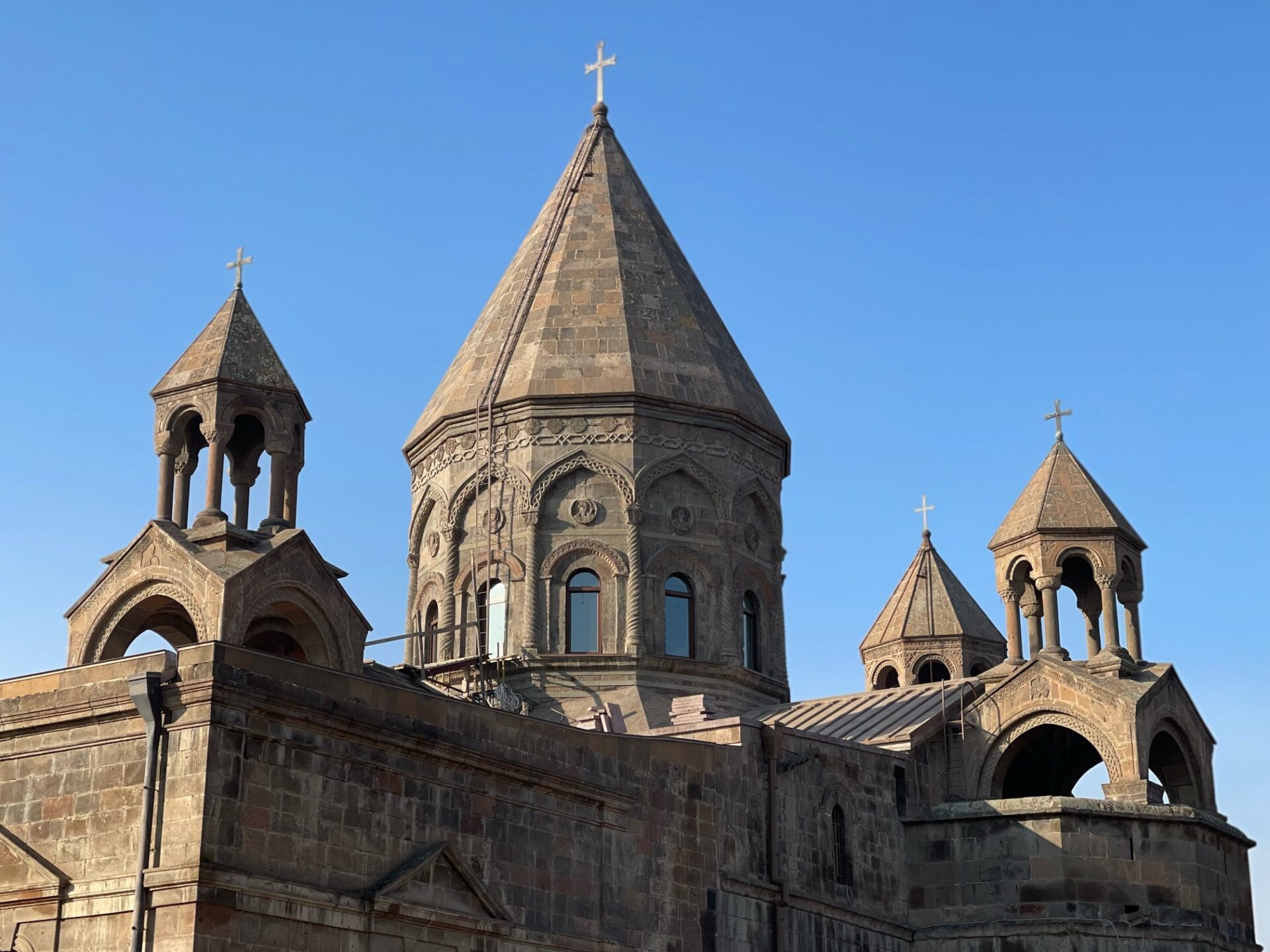ԳՀԽ-ի որդեգրված դիրքորոշումը՝ Տեր Հիսուս Քրիստոսի արձանի կառուցելու վերաբերյալ 11 Mayr Ator 875