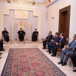 Ամենայն Հայոց Կաթողիկոսն ընդունեց Վրաստանի գլխավոր դատախազին 13 03.04 vrastani datakhaz