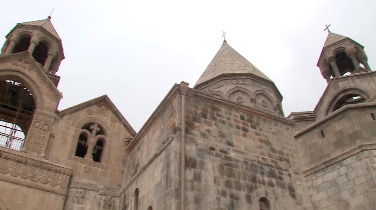 Ս. Էջմիածնի մայր տաճարի նորոգումը 2022-ի մայիս ամսվա դրությամբ (տեսանյութ) 11 Mayr tachar Veranorogum