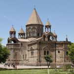 Եկեղեցիներում կկատարվի մասնավոր աղոթք խաղաղության և Հայոց բանակի համար 13 Mayr Ator 28
