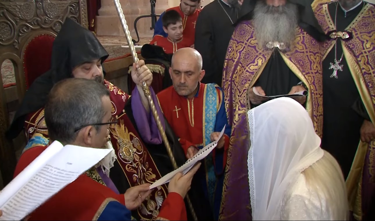Ղազարավանի մենաստանի միանձնուհուն շնորհվեց քող կրելու իրավունք և մայրության պատիվ (տեսանյութ) 11 Ghazarapati mayrapet 22.09.2022