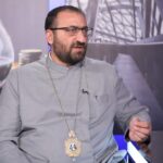 «Ռեվյու» հաղորդաշարի հյուրն է Գերաշնորհ Տեր Արշակ արքեպիսկոպոս Խաչատրյանը (տեսանյութ) 13 Arshak eps24