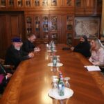 Ամենայն Հայոց Կաթողիկոսն ընդունեց ՀՀ-ում Եգիպտոսի արտակարգ և լիազոր դեսպանին 14 24 .01 Egiptosi despan