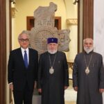 Ամենայն Հայոց Կաթողիկոսը հրաժեշտի հանդիպում ունեցավ ՀՀ-ում Ճապոնիայի դեսպանի հետ (նկարներ) 15 Chaponiayi despan 4
