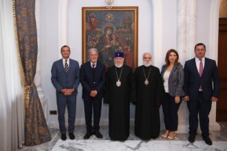 Ամենայն Հայոց Կաթողիկոսն ընդունեց Իտալիայի Հանրապետության նախկին վարչապետին 62 Italayi varchapet 2