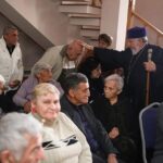 Ամենայն Հայոց Կաթողիկոսն իր օրհնությունը բաշխեց Երևանի N 1 տուն-ինտերնատի բնակիչներին (նկարներ) 15 Tun internat 12