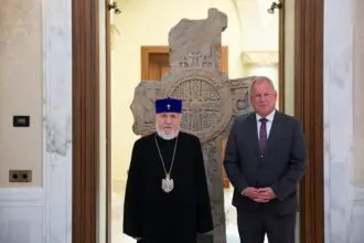 Em ditordakan araqelutyun