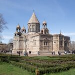 ՀԱՅՏԱՐԱՐՈՒԹՅՈՒՆ. Հայաստանի Եպիսկոպոսների և Թեմակալ Առաջնորդների Տավուշի մարզից տարածքներ հանձնելու վերաբերյալ 15 Mayr Ator 3298