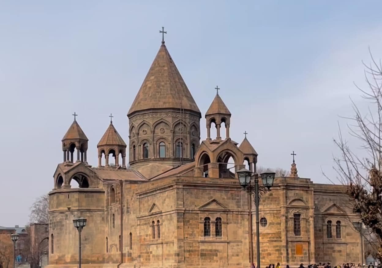 Մայր Աթոռ Սուրբ Էջմիածնի Իրավախորհրդատվական հանձնախմբի հայտարարությունը 11 Mayr Ator 3573