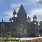Սրբազանի խնդրանքը քննարկվել է Մայր Աթոռում և որոշվել վերջինիս ընթացք տալ մինչ նոր տնօրինություն. Մայր Աթոռ 13 Mayr Ator 367