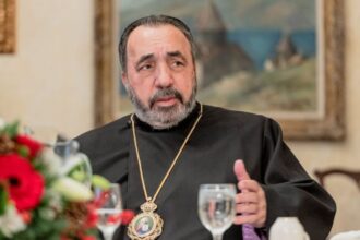 Տ․ Նուրհան արքեպիսկոպոս Մանուկեան կը դատապարտէ ՀՀ ոստիկանութեան ամօթալի վարմունքը հանդեպ Ամենայն Հայոց Հայրապետի 16 Nurhan patriarq