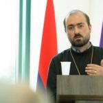 «Կղերաֆեոդալական» ձևակերպումը ամենազավեշտալի և անտրամաբանականն է, մանավանդ, երբ այդ բառով փորձ է կատարվում էլեկտորատին ատելության նոր թիրախ տալ... 12 Ter Tigran 325