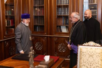 Ամենայն Հայոց Կաթողիկոսն ընդունեց Հայաստանի, Վրաստանի, Ռուսաստանի և Արևելյան Եվրոպայի Հայ Կաթողիկե եկեղեցու նորանշանակ առաջնորդին 14 Katoghike arajnord 1