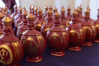 Մայր Աթոռում տեղի ունեցավ Սրբալույս Մյուռոնի բաշխման արարողությունը (նկարներ) 46 Nyuroni bashkhum 1